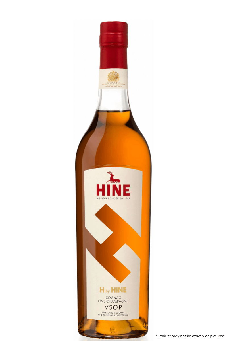 Hine VSOP Cognac 750ml bottle, French brandy from Grande Champagne, ideal for cocktails, awarded Silver Medal 2018.