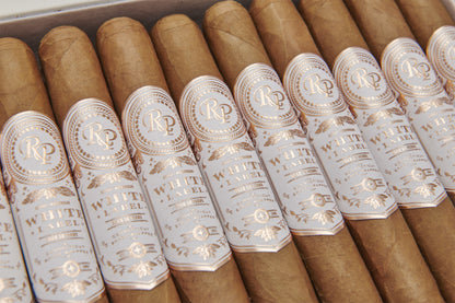Rocky Patel White Label Robusto